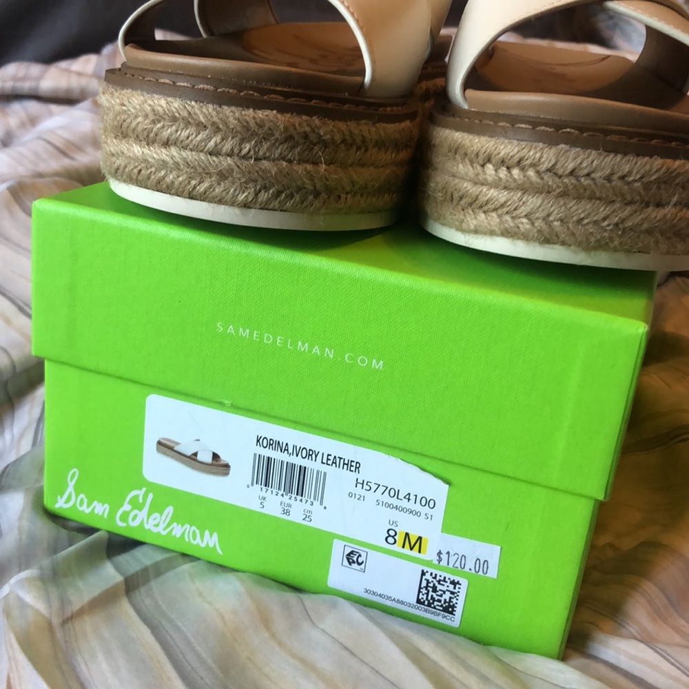 Platform Sandals - Picture 4 of 9